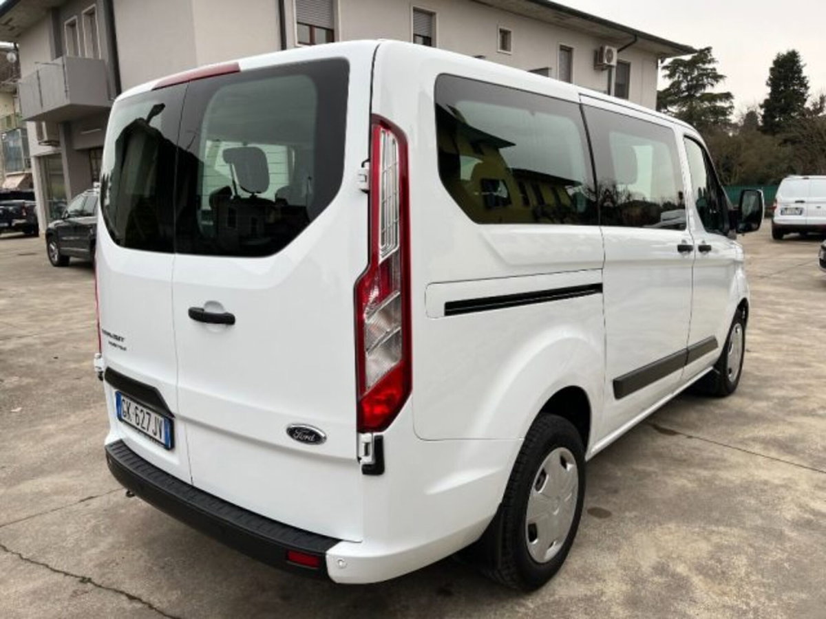 Ford Transit Custom Furgone 320 2.0 EcoBlue 130 PC Combi Trend (4)