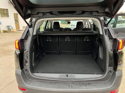 Peugeot 5008 BlueHDi 130 S&S Business (8)