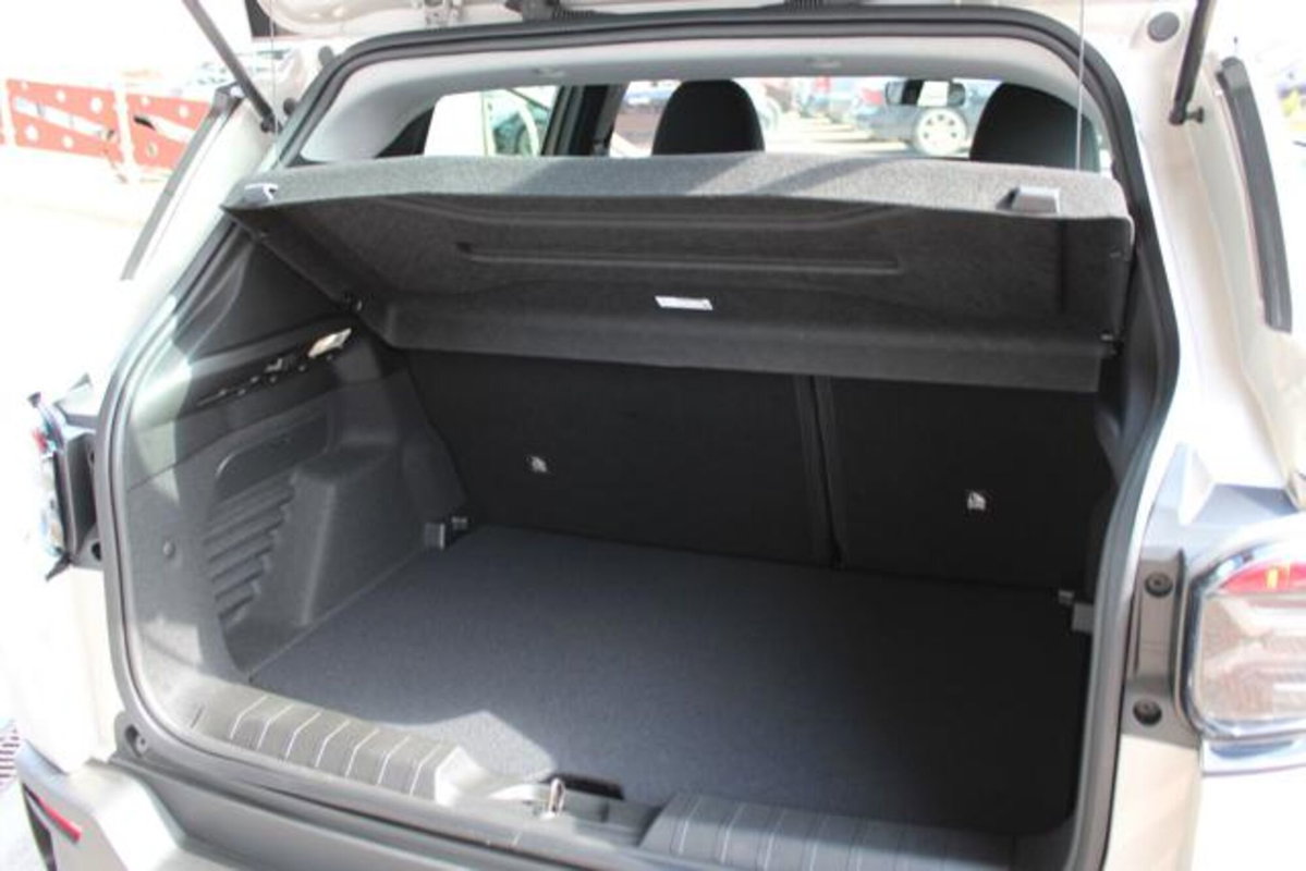 Jeep Avenger 1.2 turbo Longitude fwd 100cv (15)