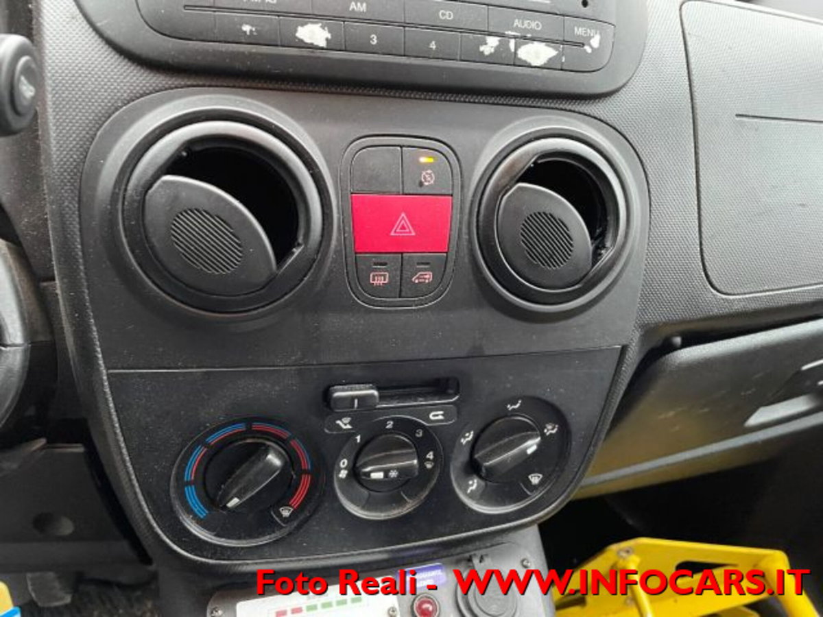 Fiat Fiorino combi N1 1.3 mjt 95cv Adventure (10)