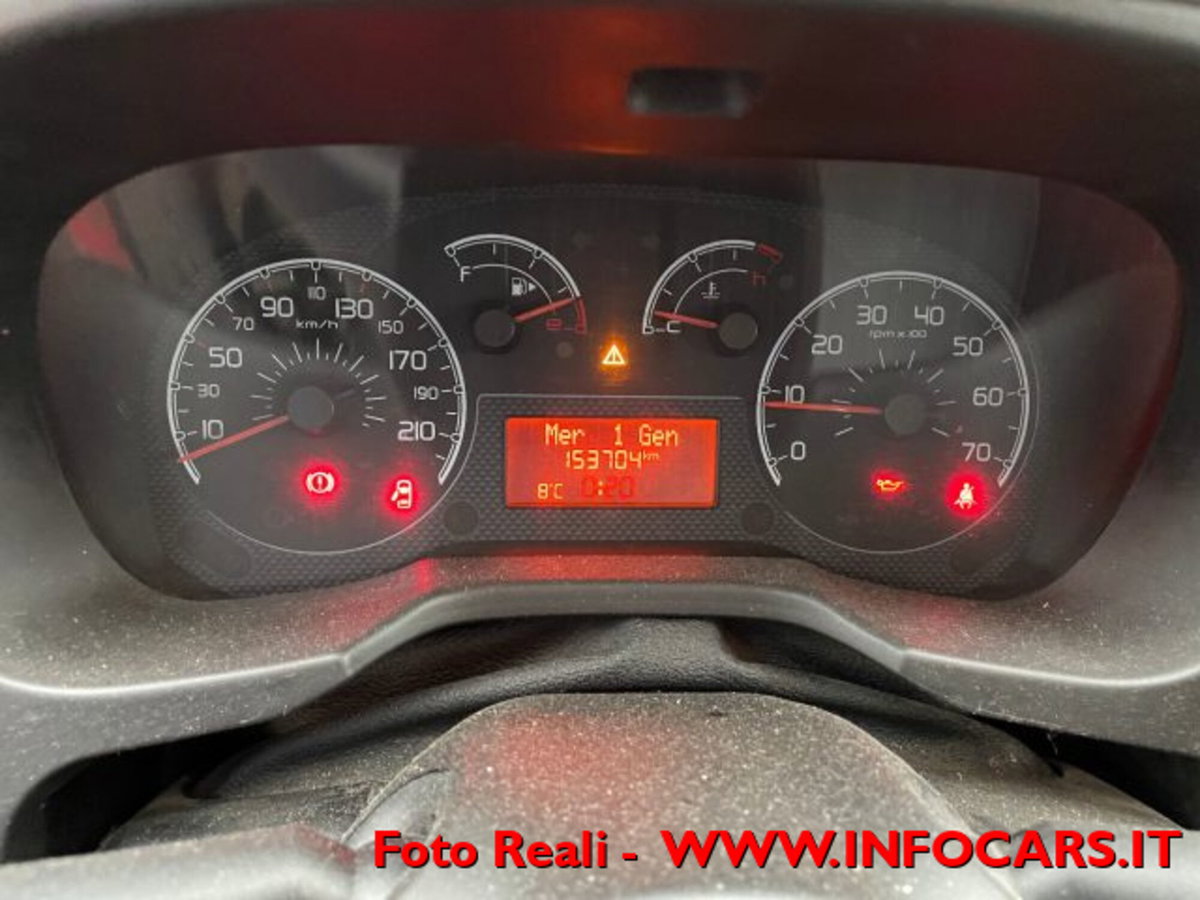 Fiat Fiorino combi N1 1.3 mjt 95cv Adventure (9)