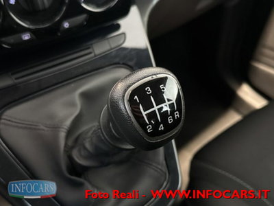 Lancia Ypsilon 1.0 FireFly 5 porte S&S Hybrid Gold Plus (16)