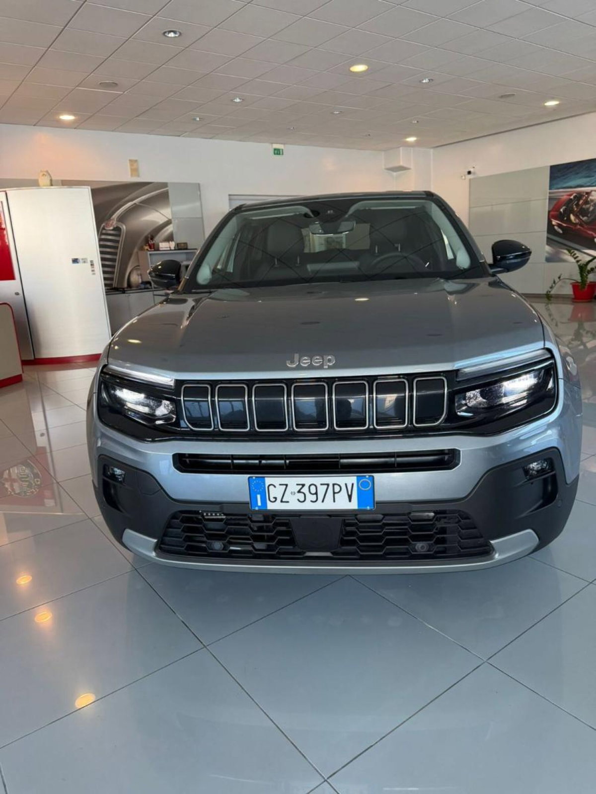 Jeep Avenger 1.2 turbo Summit fwd 100cv (2)