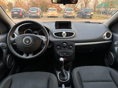 Renault Clio 1.2 16V 5 porte GPL Dynamique (10)
