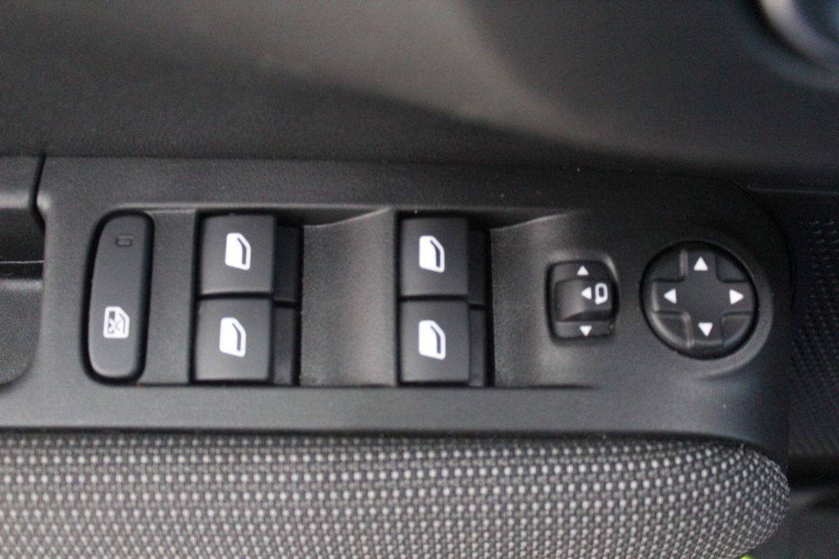 Citroen C3 Aircross BlueHDi 110 S&S Feel (20)