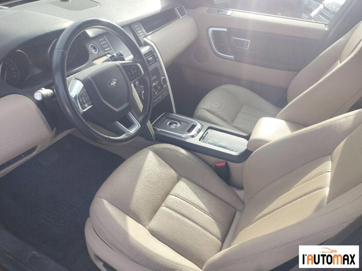 Land Rover Discovery Sport 2.0 TD4 180 CV HSE (6)