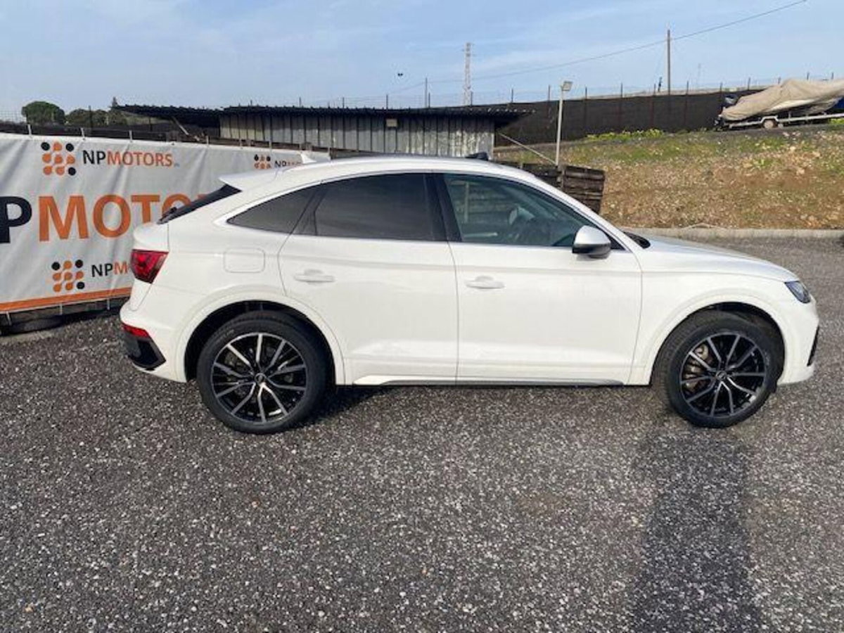 Audi Q5 Sportback Sportback 40 2.0 tdi mhev 12V quattro s-tronic (9)