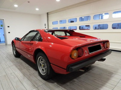 Ferrari 308 308 GTBi Quattrovalvole (3)