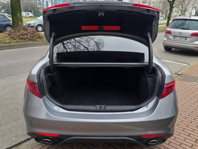 Alfa Romeo Giulia 2.2 Turbodiesel 160 CV AT8 Executive (13)