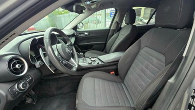 Alfa Romeo Giulia 2.2 Turbodiesel 160 CV AT8 Executive (15)