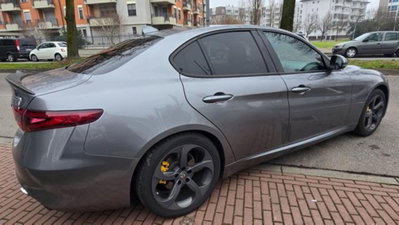Alfa Romeo Giulia 2.2 Turbodiesel 160 CV AT8 Executive (8)