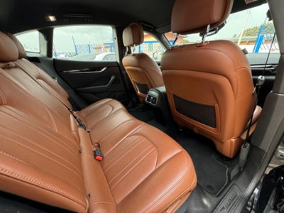 Maserati Levante Levante V6 Diesel 275 CV AWD (18)