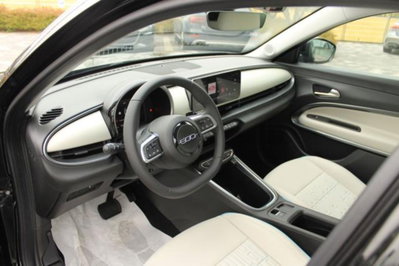 Fiat 600 1.2 hybrid La Prima 145cv auto (6)