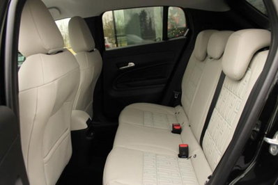 Fiat 600 1.2 hybrid La Prima 145cv auto (9)
