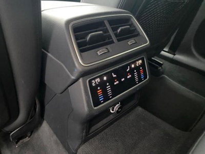 Audi A6 Allroad 50 TDI 3.0 quattro tiptronic (12)