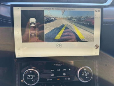 Jaguar F-Pace 2.0 D 204 CV AWD aut. R-Dynamic Black (15)