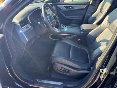 Jaguar F-Pace 2.0 D 204 CV AWD aut. R-Dynamic Black (8)