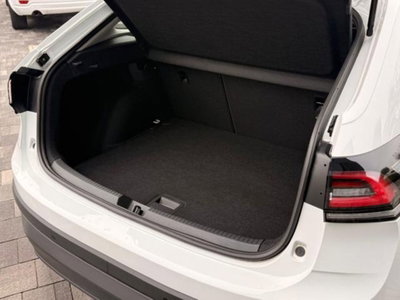 Volkswagen Taigo 1.0 tsi Edition 95cv (9)
