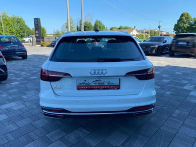Audi A4 Avant 30 TDI/136 CV S tronic Business Advanced (19)
