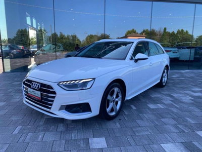 Audi A4 Avant 30 TDI/136 CV S tronic Business Advanced (2)