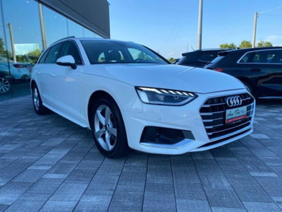 Audi A4 Avant 30 TDI/136 CV S tronic Business Advanced (3)
