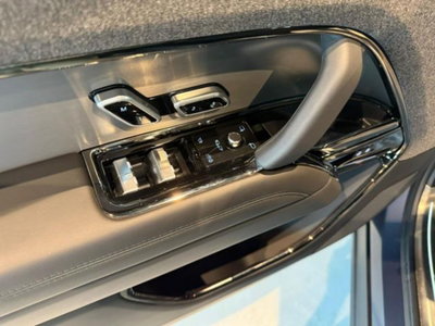 Land Rover Range Rover Sport 3.0 I6 MHEV SE (12)