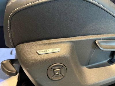 Volkswagen Tiguan Allspace 2.0 tdi R-Line 150cv dsg (16)