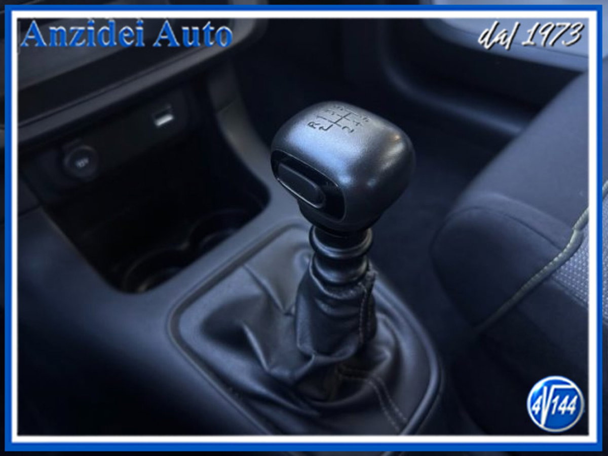 Citroen C3 BlueHDi 100 S&S Feel Pack (14)