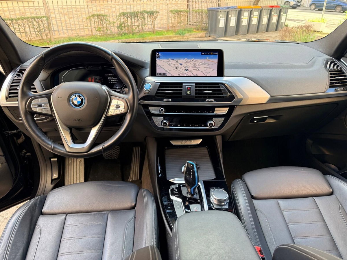 BMW iX3 iX3 Impressive (7)