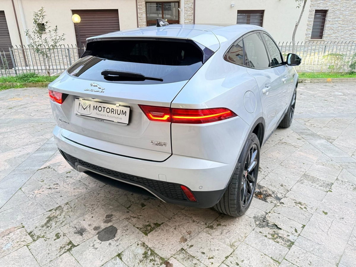 Jaguar E-Pace 2.0D 150 CV AWD aut. S (3)