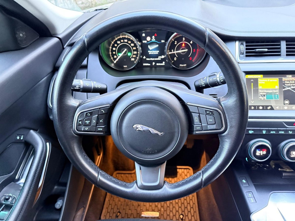 Jaguar E-Pace 2.0D 150 CV AWD aut. S (7)
