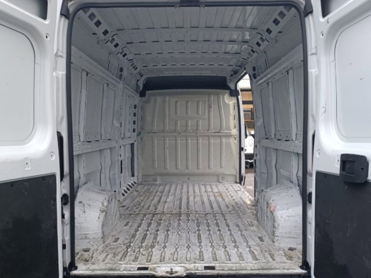 Fiat Ducato Furgone L3H2 2.2 diesel 140cv auto (13)