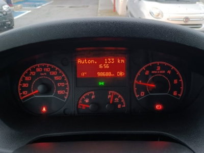 Peugeot Boxer Furgone 335 L3H2 2.2 bluehdi 140cv S&S vetrato at8 (14)