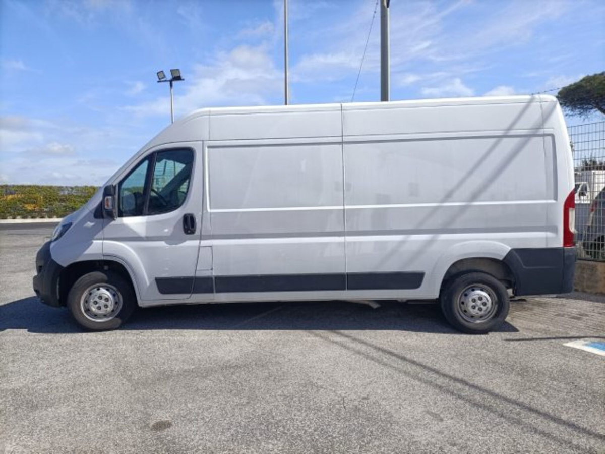 Peugeot Boxer Furgone 335 2.2 BlueHDi 140 S&S PM-TM Furgone Vetrato (5)