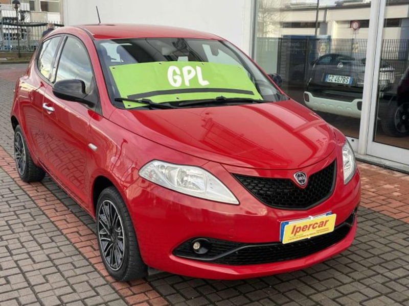 Lancia Ypsilon 1.2 69 CV 5 porte GPL Ecochic Gold