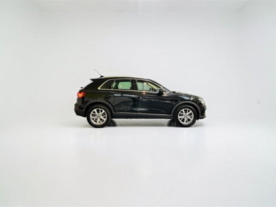 Audi Q3 35 2.0 tdi s-tronic (3)
