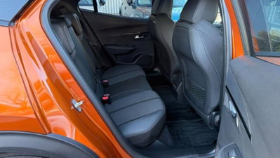 Peugeot 2008 1.2 puretech Style s&s 130cv eat8 (16)