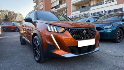 Peugeot 2008 1.2 puretech Style s&s 130cv eat8 (2)