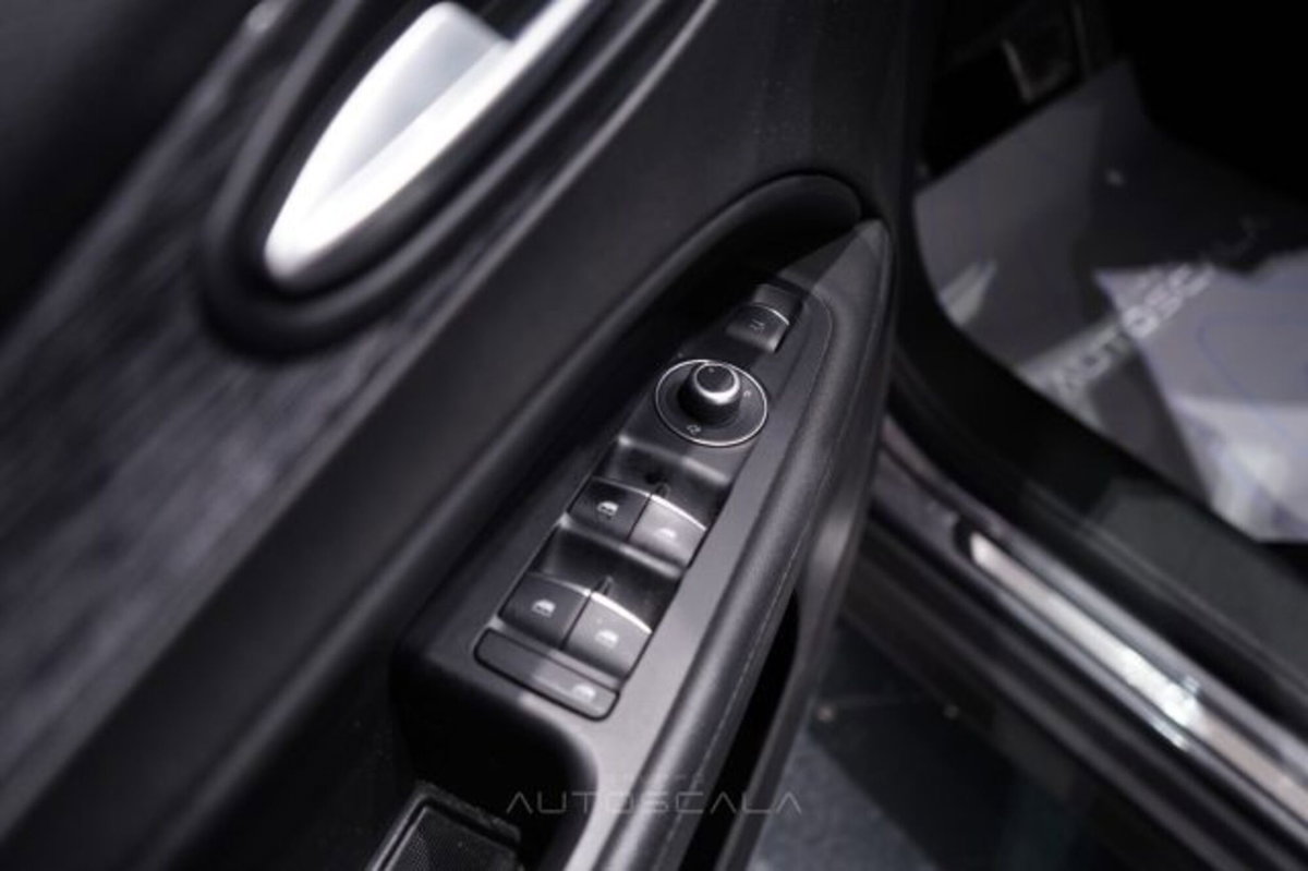Alfa Romeo Stelvio Stelvio 2.2 Turbodiesel 210 CV AT8 Q4 Super (10)