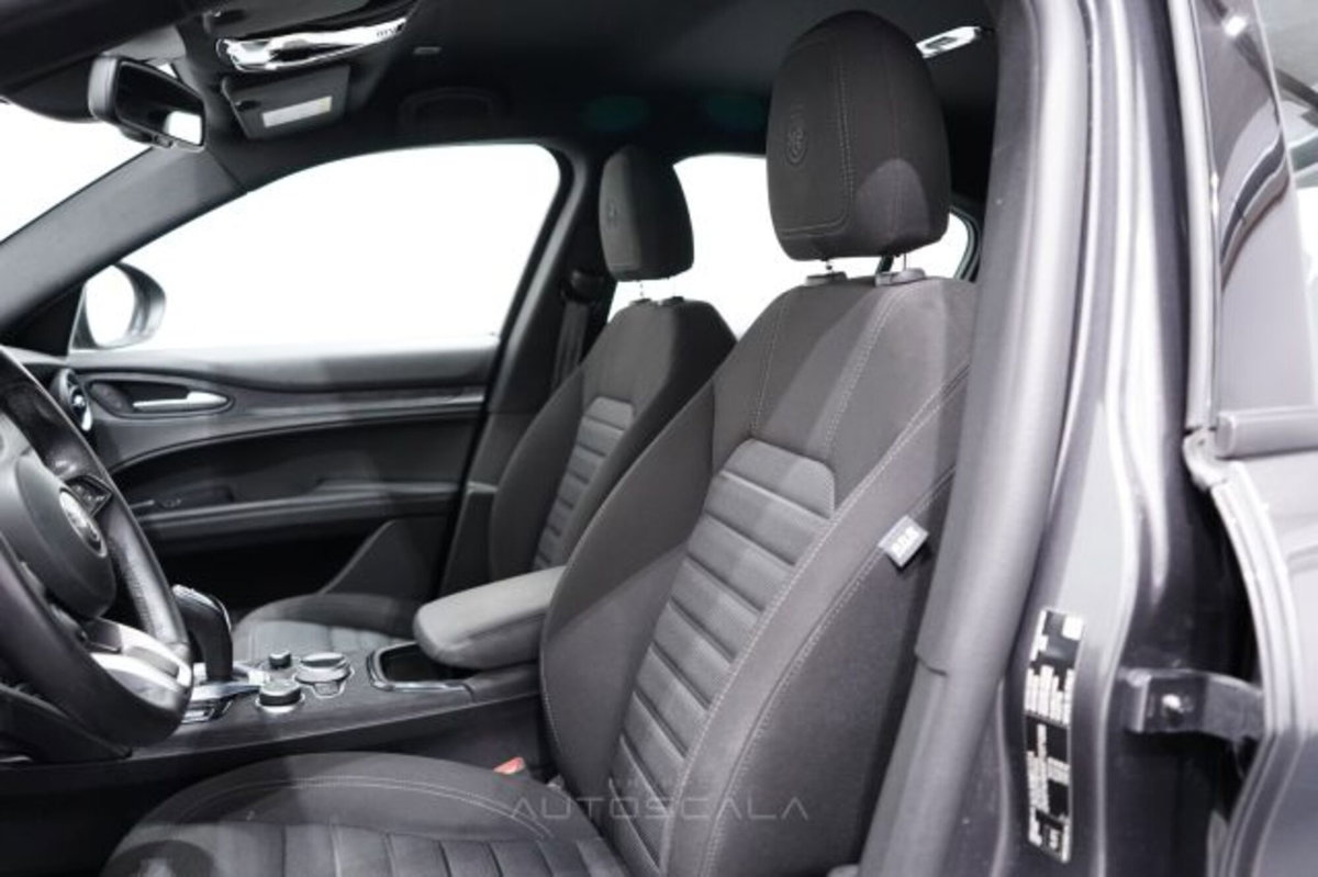 Alfa Romeo Stelvio Stelvio 2.2 Turbodiesel 210 CV AT8 Q4 Super (11)