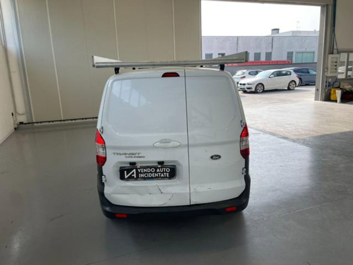 Ford Transit Courier 1.5 TDCi 75CV  Entry (6)