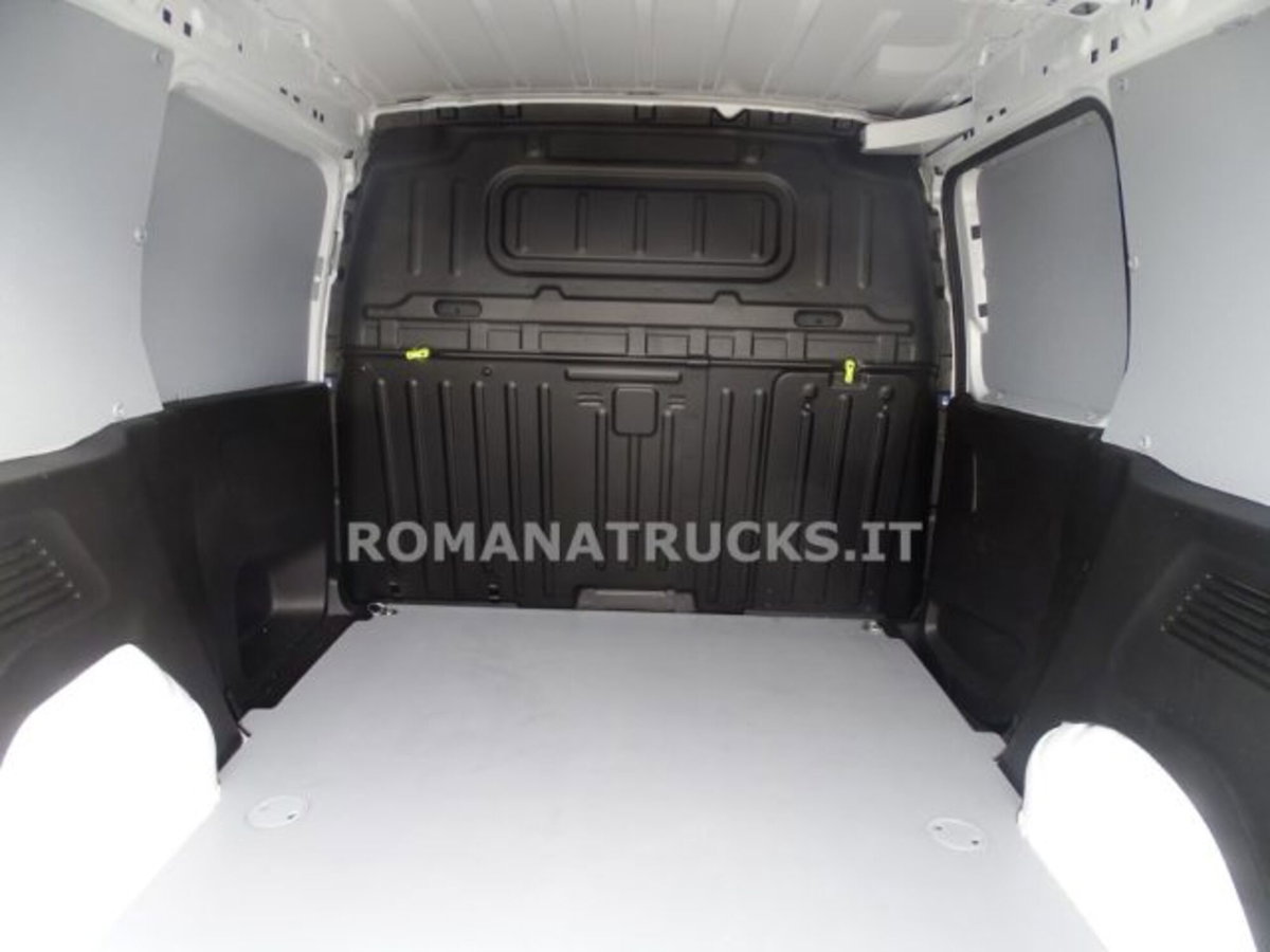 Opel Combo Furgone Cargo XL 1.5 Diesel 100 PL 950kg Essentia (9)