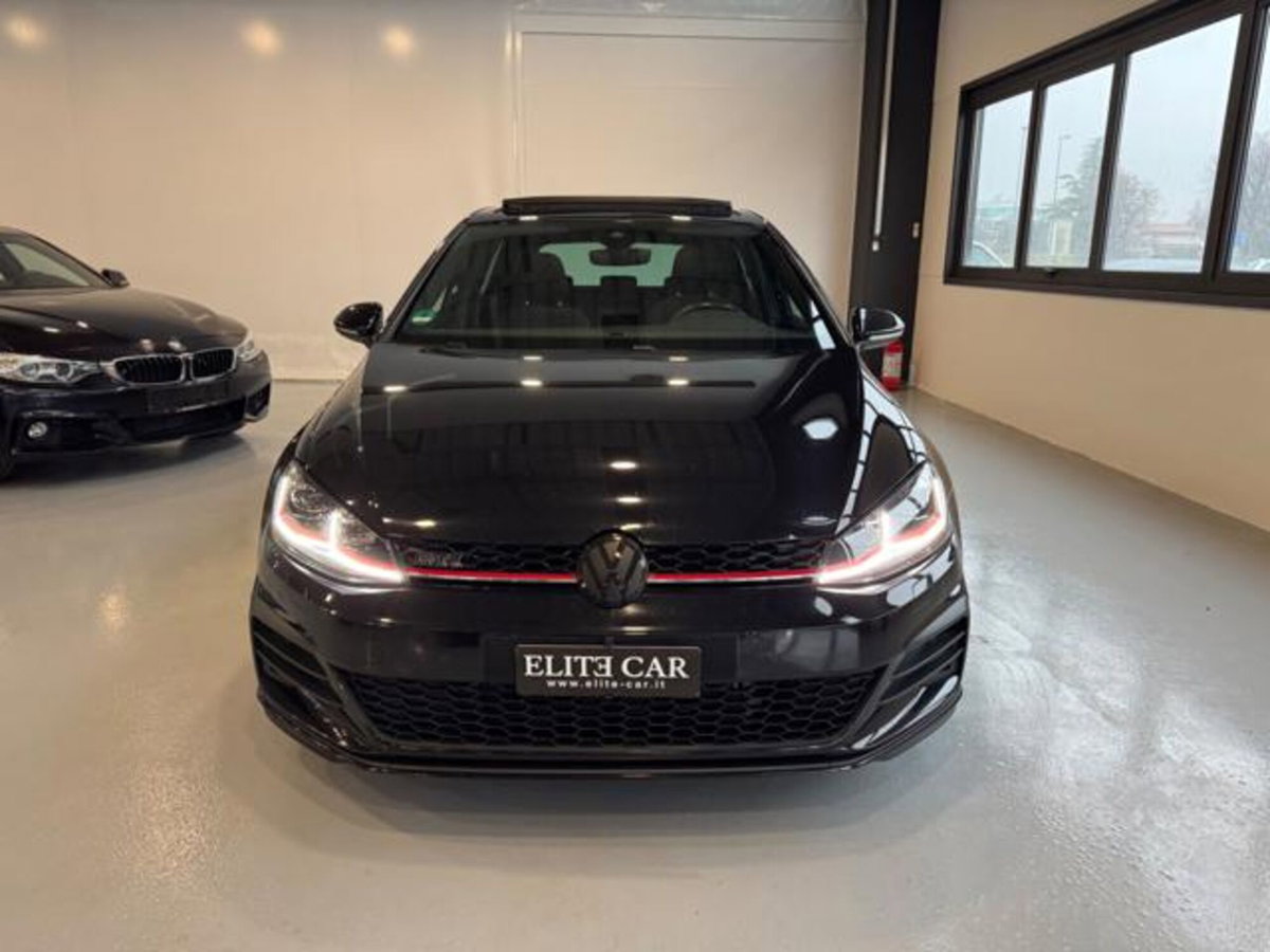 Volkswagen Golf GTI Performance 2.0 TSI DSG 5p. BlueMotion Technology (2)