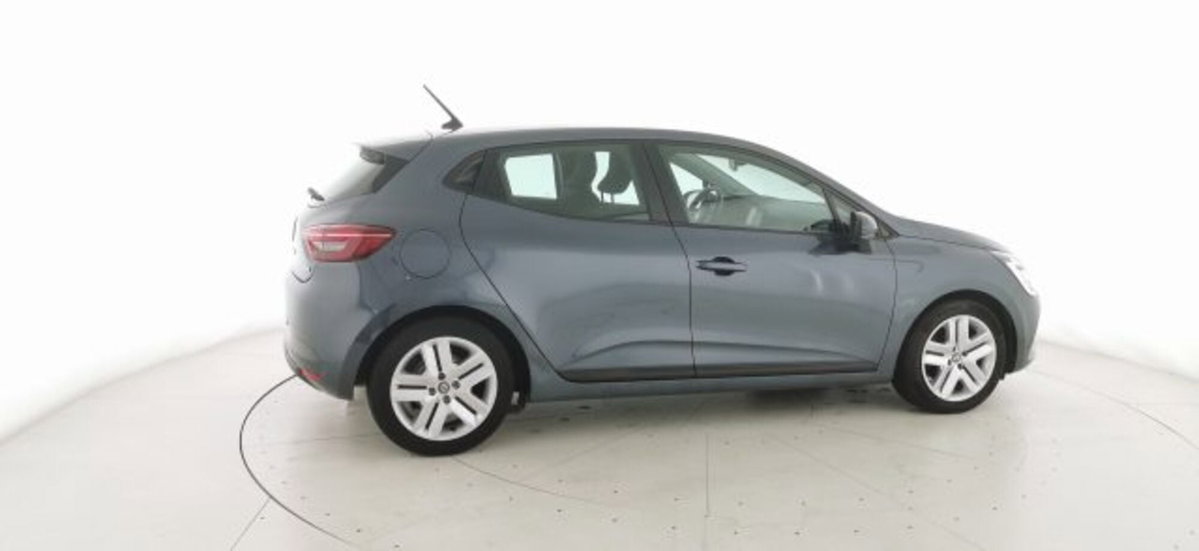 Renault Clio Full Hybrid E-Tech 140 CV 5 porte Business (18)