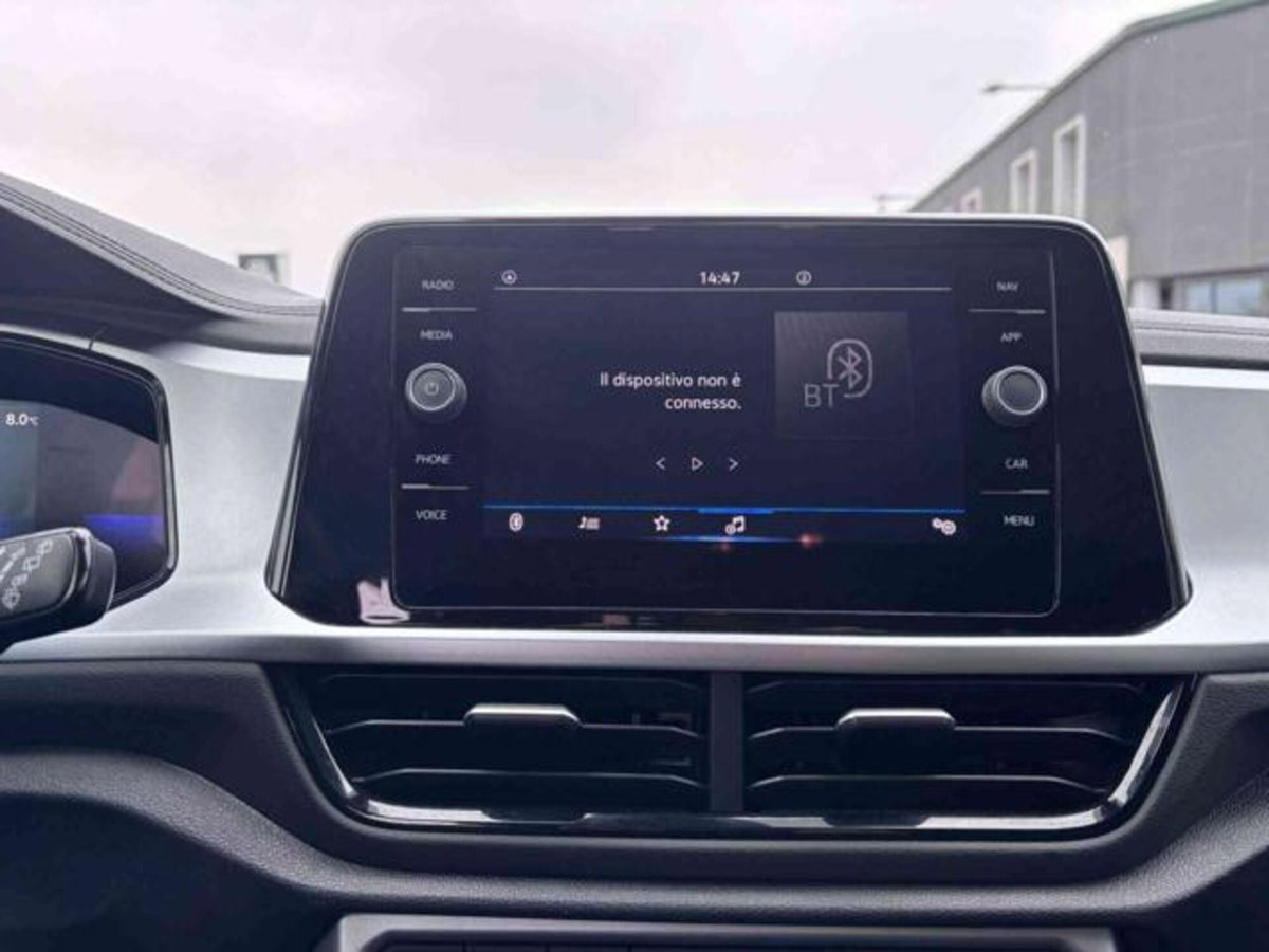 Volkswagen T-Roc 1.0 TSI Life (14)