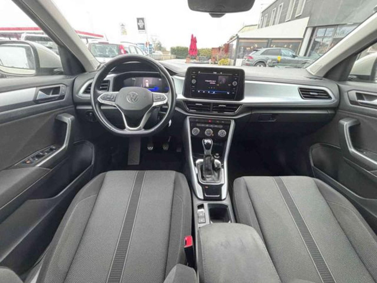 Volkswagen T-Roc 1.0 TSI Life (18)