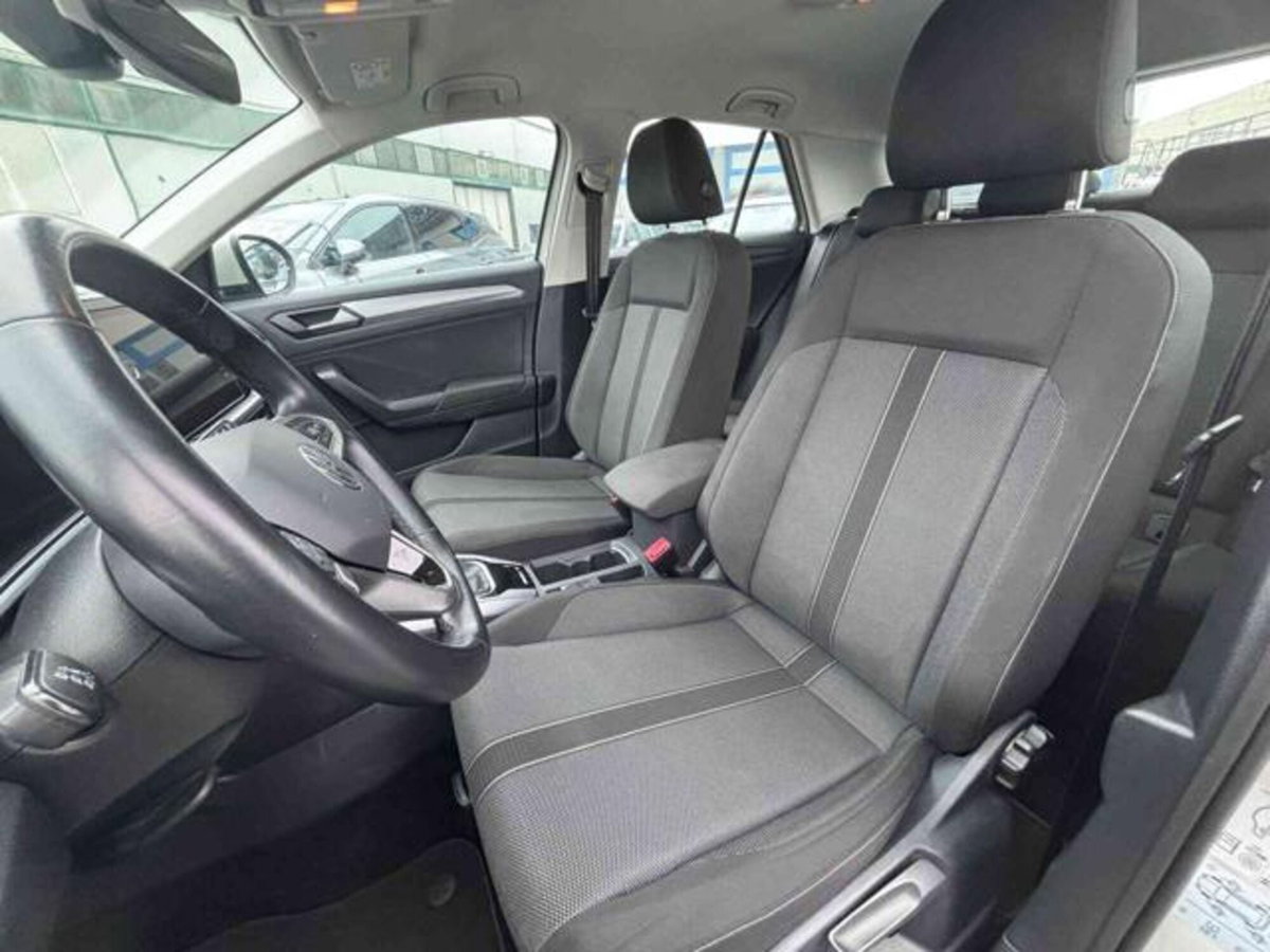 Volkswagen T-Roc 1.0 TSI Life (19)