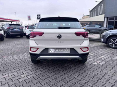 Volkswagen T-Roc 1.0 TSI Life (5)