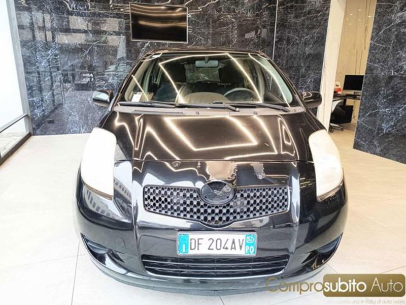 Toyota Yaris 1.0 5 porte