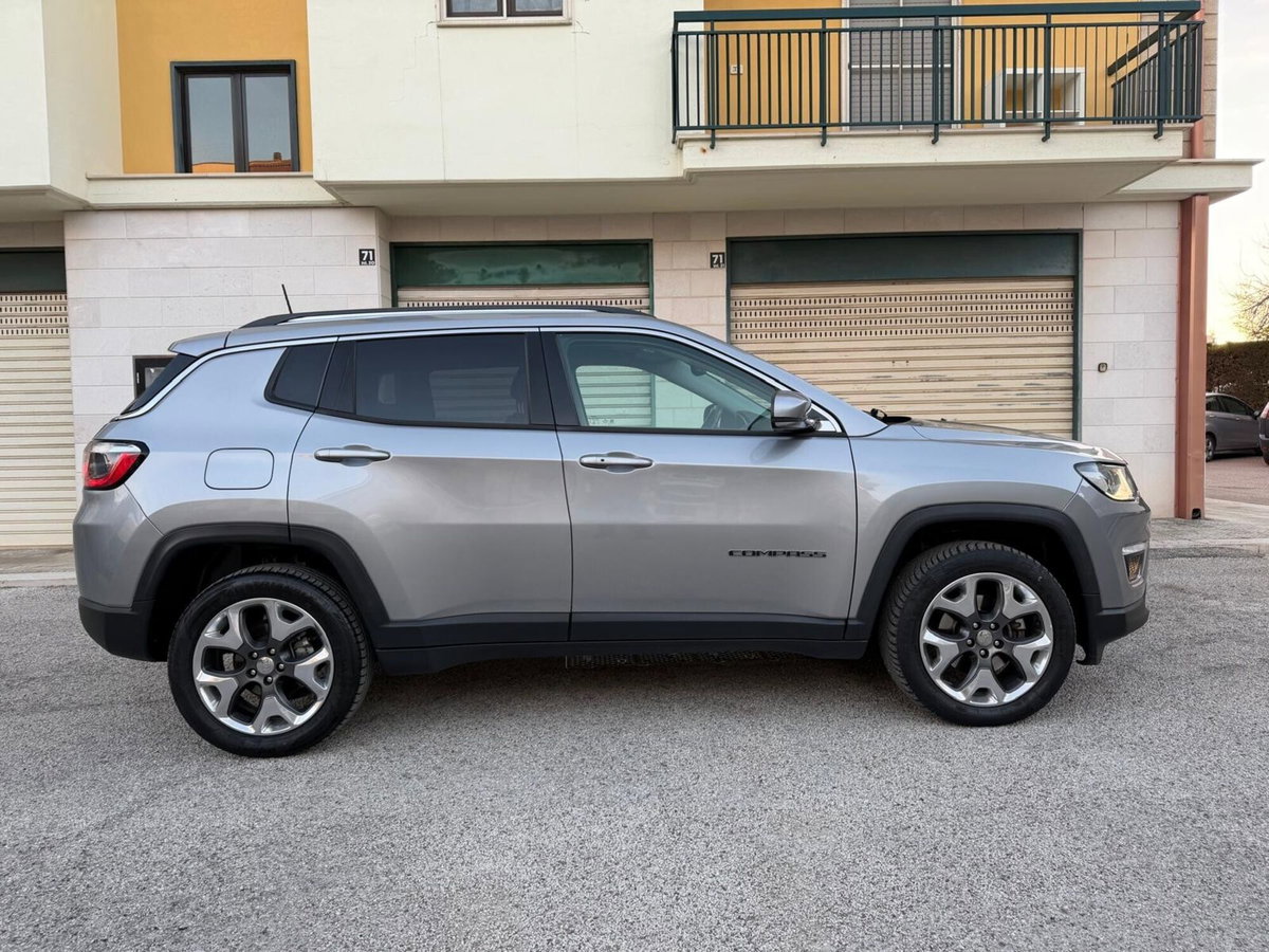 Jeep Compass 2.0 Multijet II aut. 4WD Limited (4)